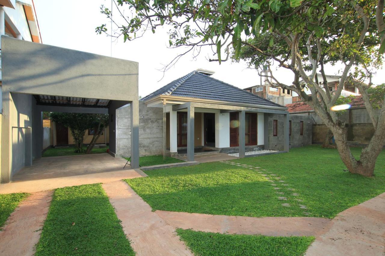 Breezy Villa Negombo Extérieur photo