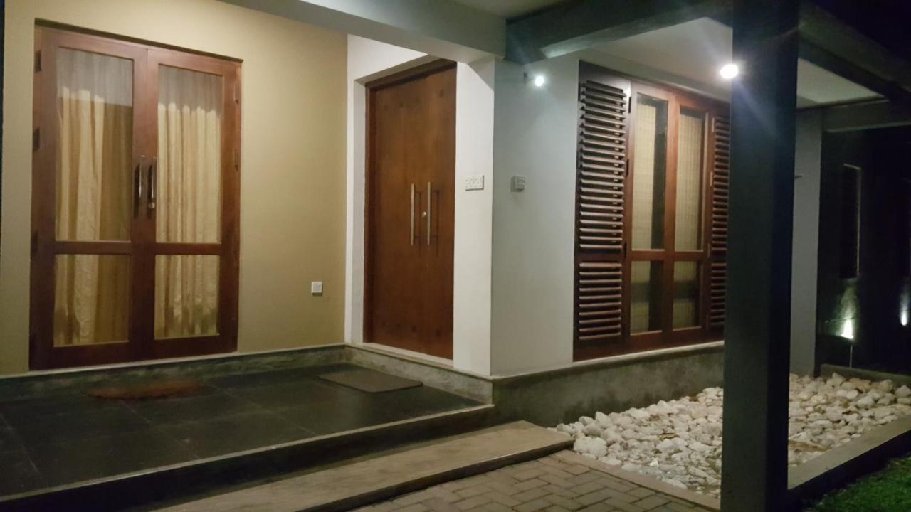 Breezy Villa Negombo Extérieur photo